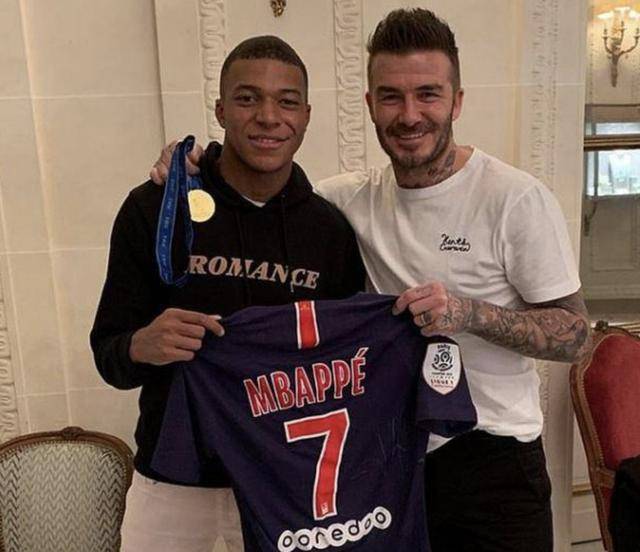 米体：莫伊塞-基恩正在与前意大利环球小姐约会