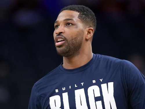 队报：AC米兰有望续约迈尼昂，守门员教练起到了很大的作用