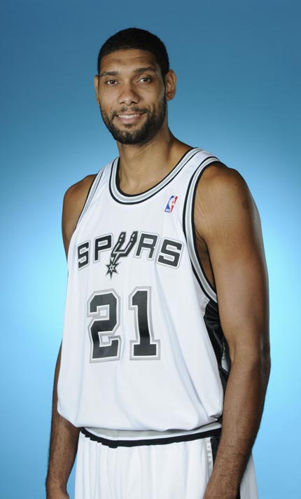 詹姆斯出战前三节但取得0运动战进球 生涯首次