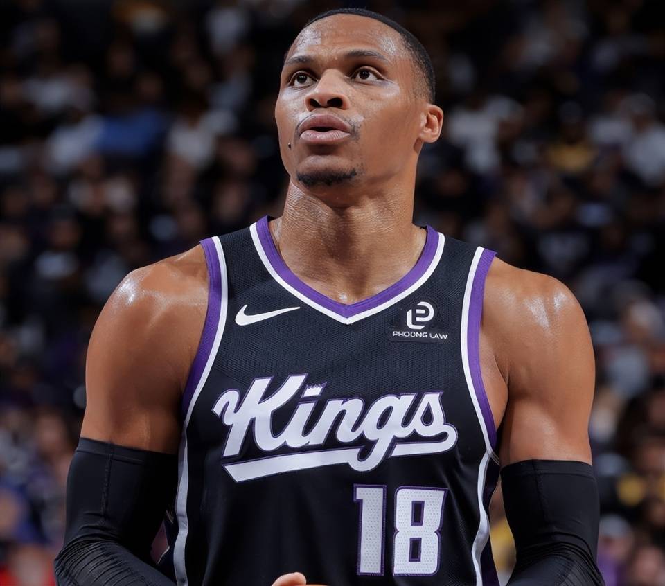 柯林斯蜕变 成快船四号位答案