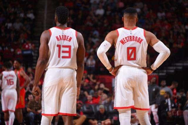 创加盟最新高！杜兰特39分+7+6三分 申京6犯后连中关键罚球制胜