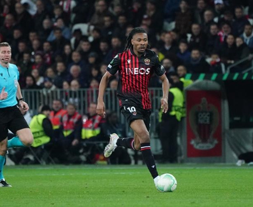 亚洲杯半场：约万诺维奇、图雷造威胁，澳大利亚暂时0-0日本雷速体育2月26日讯 U20亚洲杯半决赛，澳大利亚迎战日本。