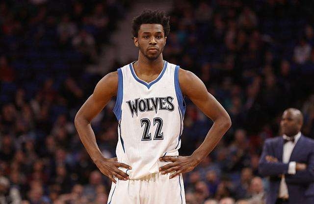 #CastelloJR 来源：RB莱比锡官方推特现在先好好恢复一下☝️，当然还要晒晒太阳☀️