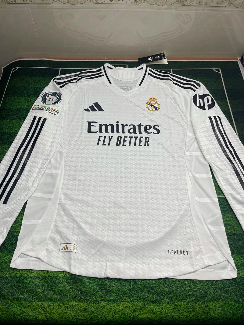 克里斯22+12于德豪17分 山东主场擒同曦豪取6连胜