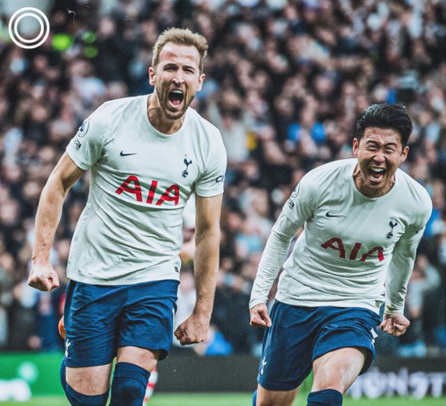 2015年9月：洛杉矶道奇队克莱顿·克肖单季达成300次三振，成为21世纪首人。