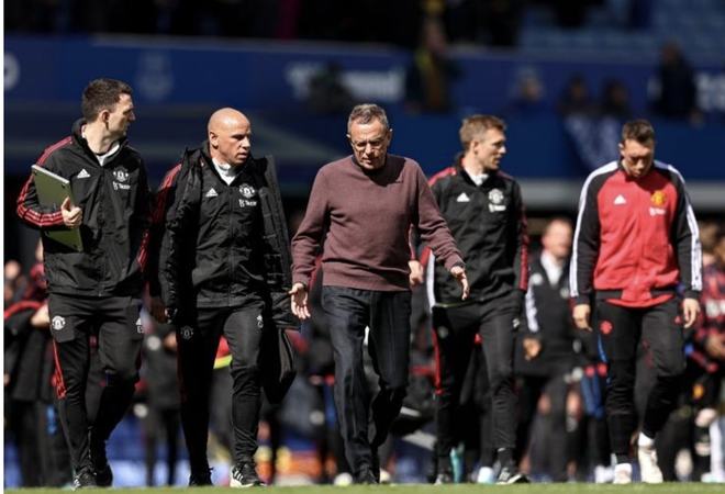 由 @CorpayFX 呈现 来源：米兰官方推特十一人阵容，独缺一员！速来补位！🧠