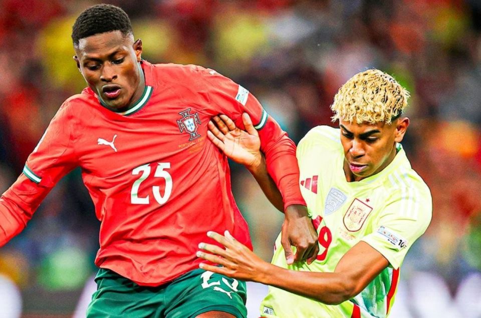 山东泰山达成中国顶级联赛总积分1500分里程碑，为中超首队