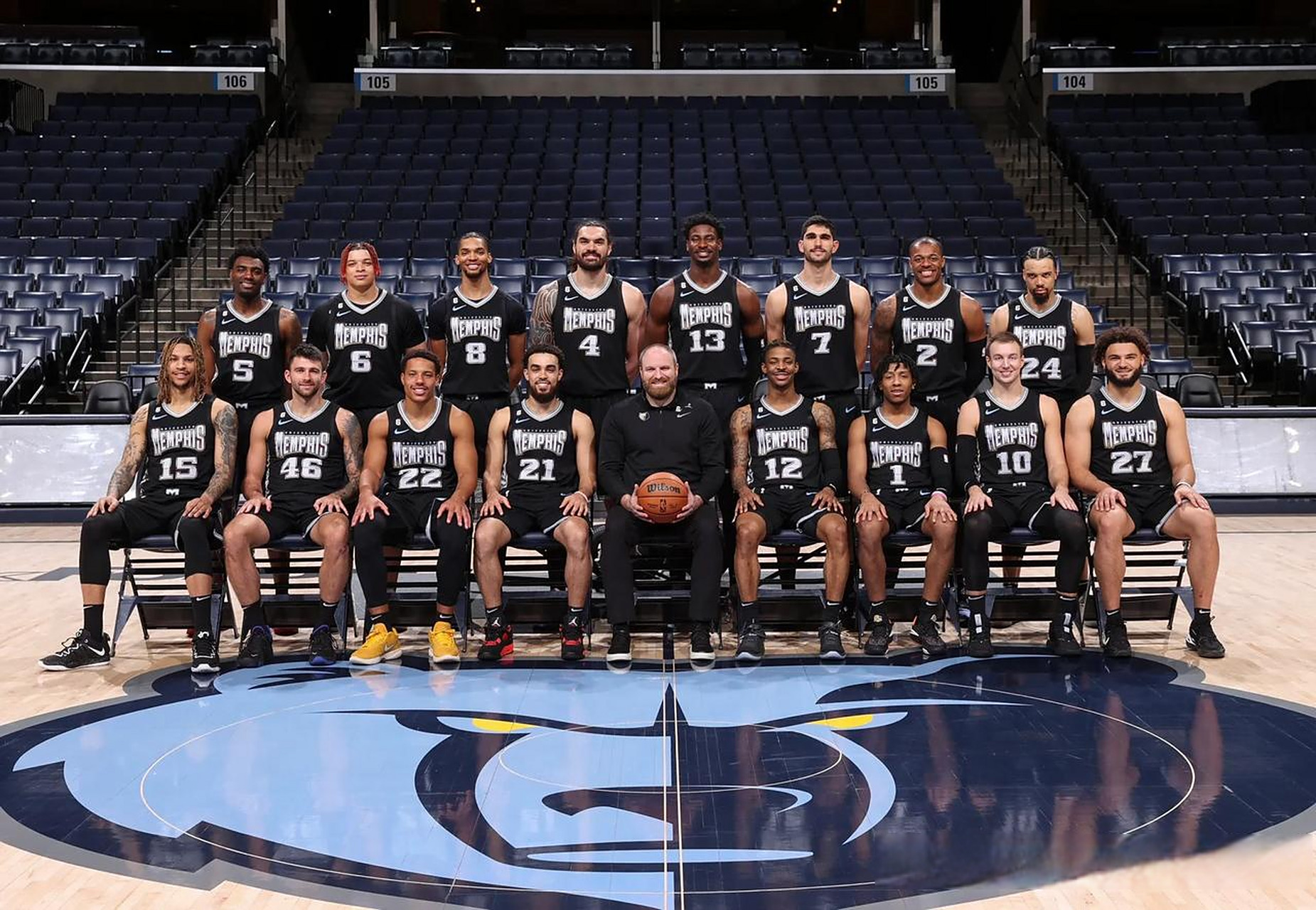 不鸣则已一鸣惊人！杨瀚森2分钟连得10分