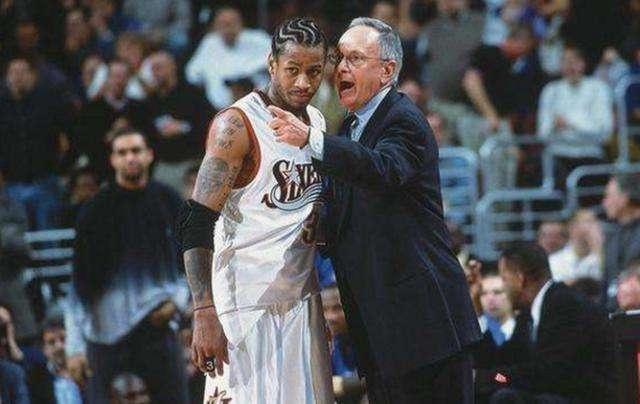 主动发声 国王没看清局势