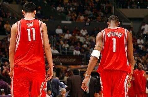 火爆德比，费内巴切vs加拉塔萨雷赛前双方球员就开始发生冲突